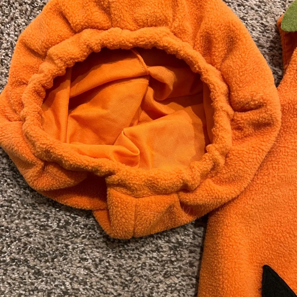 Pottery Barn Kids Pumpkin Costume 6-12 months - Picture 4 of 6